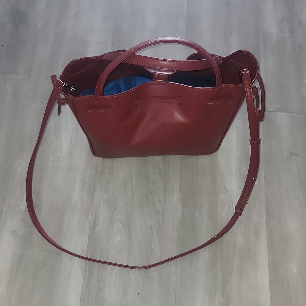 Matt & Nat Mena Vegan Leather Crossbody Bucket Bag